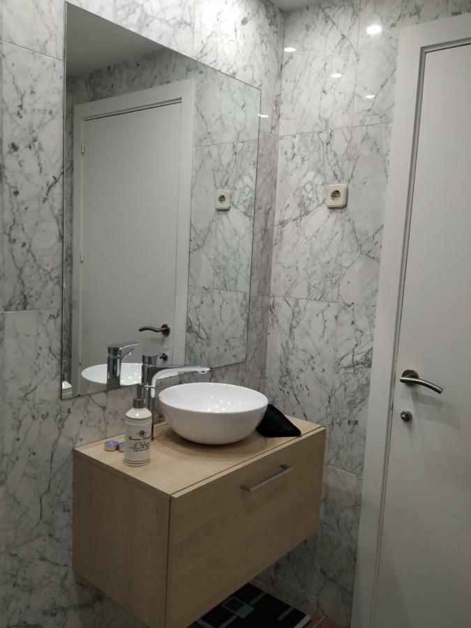 Appartement Apartamento Doctor Guiu à Madrid Extérieur photo